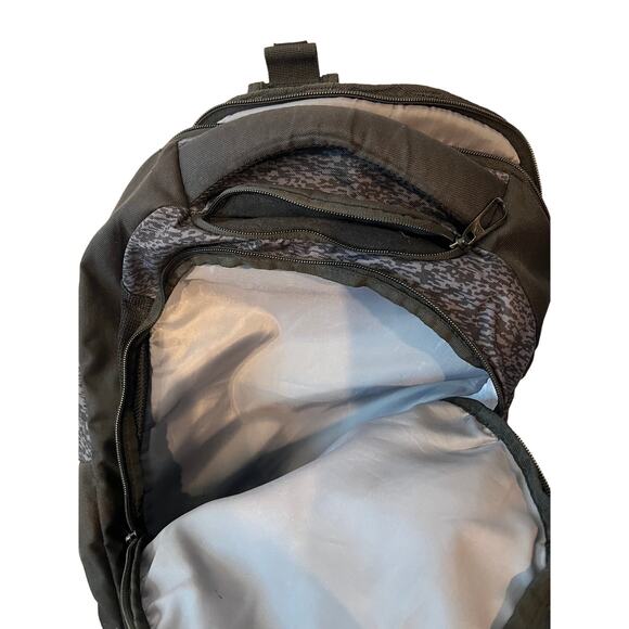 Adidas Gray Blue padded Backpack - Picture 2 of 4